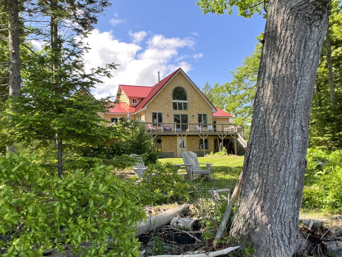 Peninsula Picks: A Front-Row Seat to History at Woods&nbsp;Point